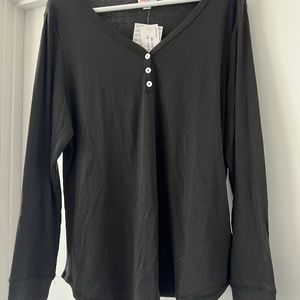 LuLaRoe Ruby Long Sleeve